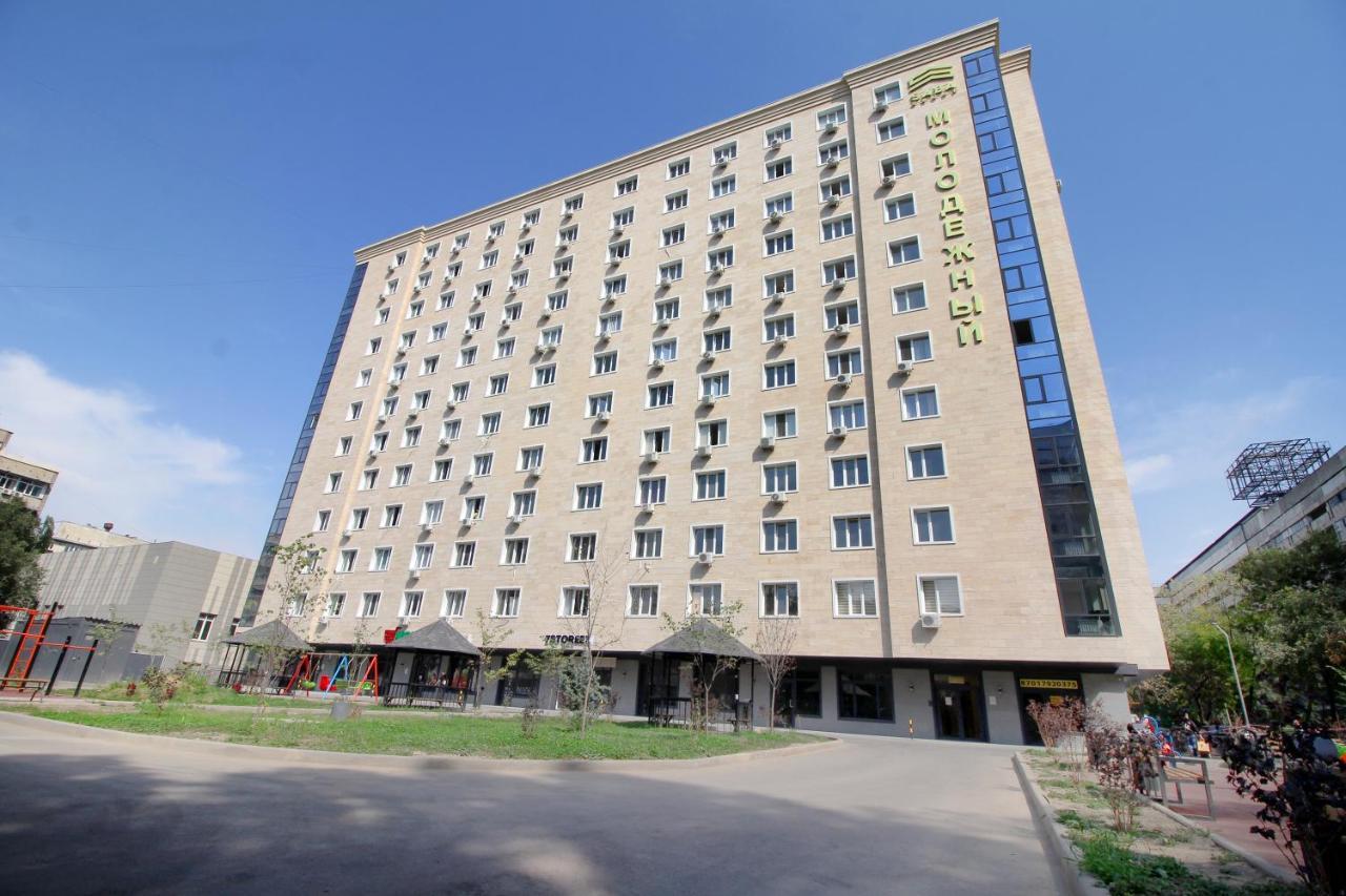 Cozy Studio In The Best Area! 4 Алма Ата Екстериор снимка
