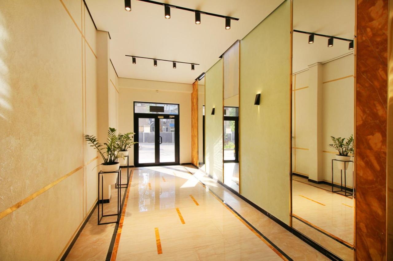 Cozy Studio In The Best Area! 4 Алма Ата Екстериор снимка